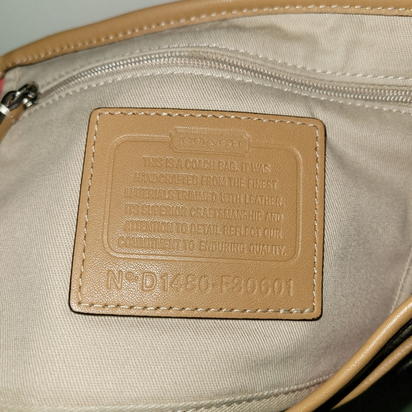 Coach Hadley Signature Field Bag (Style #F30601). - Picture 8 of 12